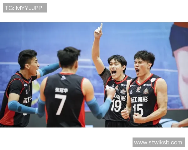 南京网球队以76分领跑冠军赛积分榜展现强劲实力 南京网球队以76分领跑冠军赛积分榜展现强劲实力